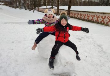 Baltais sniegs-bērnu lielais prieks!