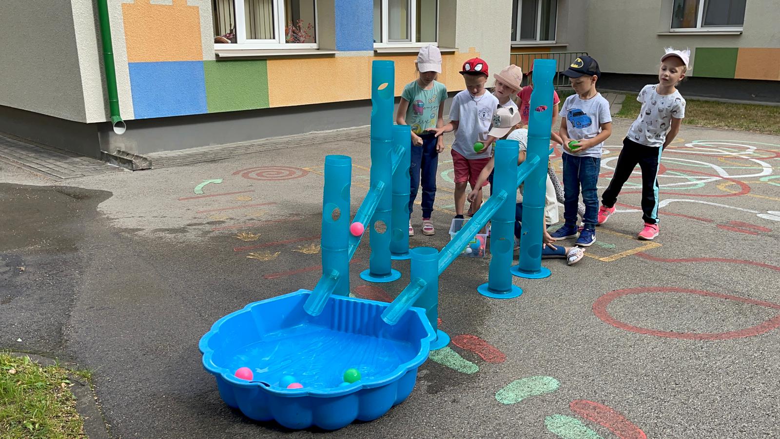 Aktivitāte brīvdabā “Ūdens kaskāde”