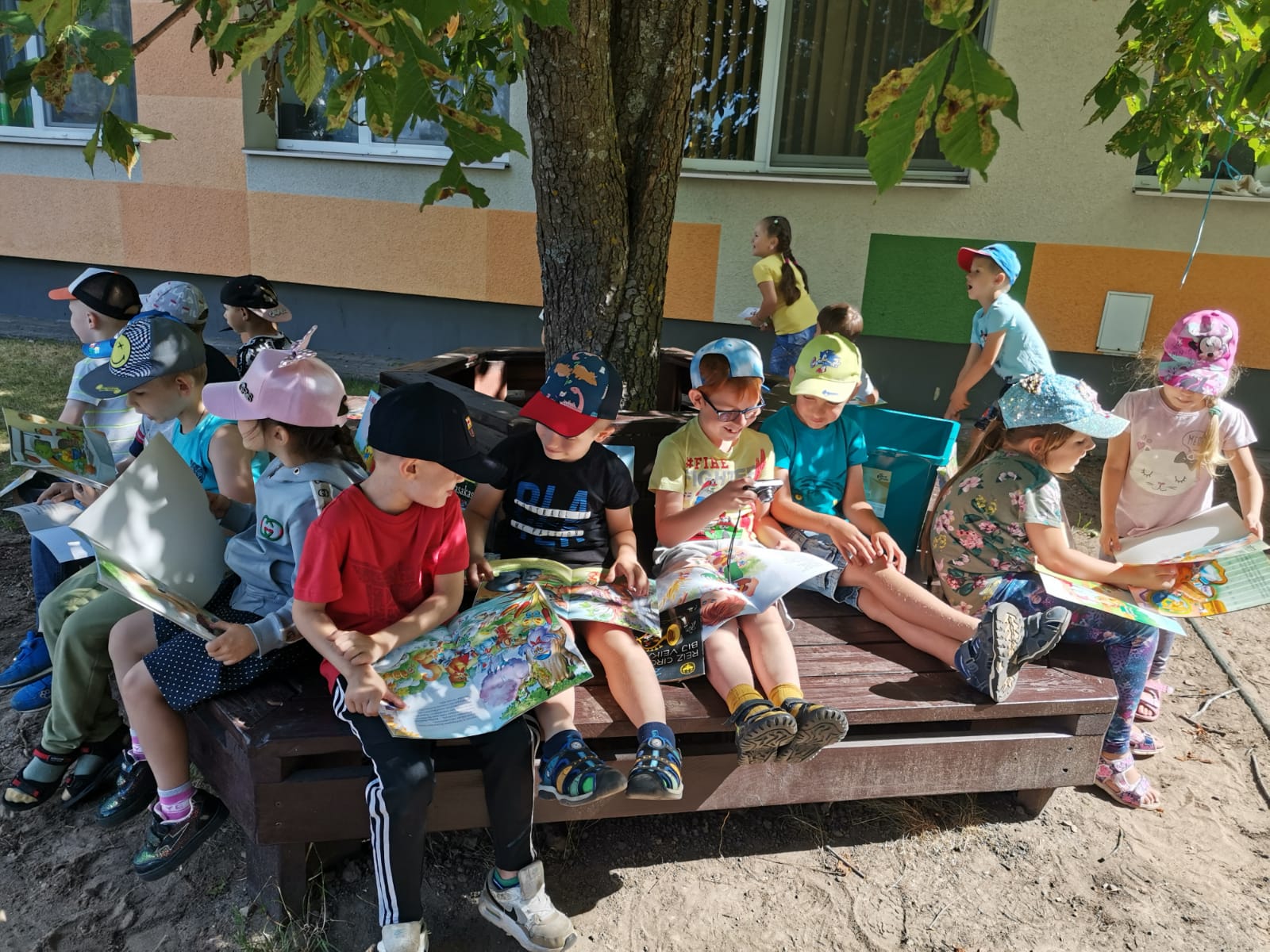 LAIPNI AICINĀTI “BRĪVDABAS LASĪTAVĀ!”