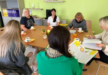 Pirmsskolas skolotājas un sākumskolas skolotāju sadarbība brīvdabas pedagoģijas jautājumos