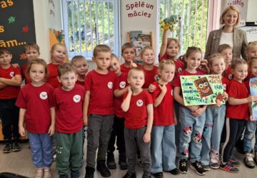 Grāmatiņu rīts “Maziem solīšiem lielajā grāmatu pasaulē”