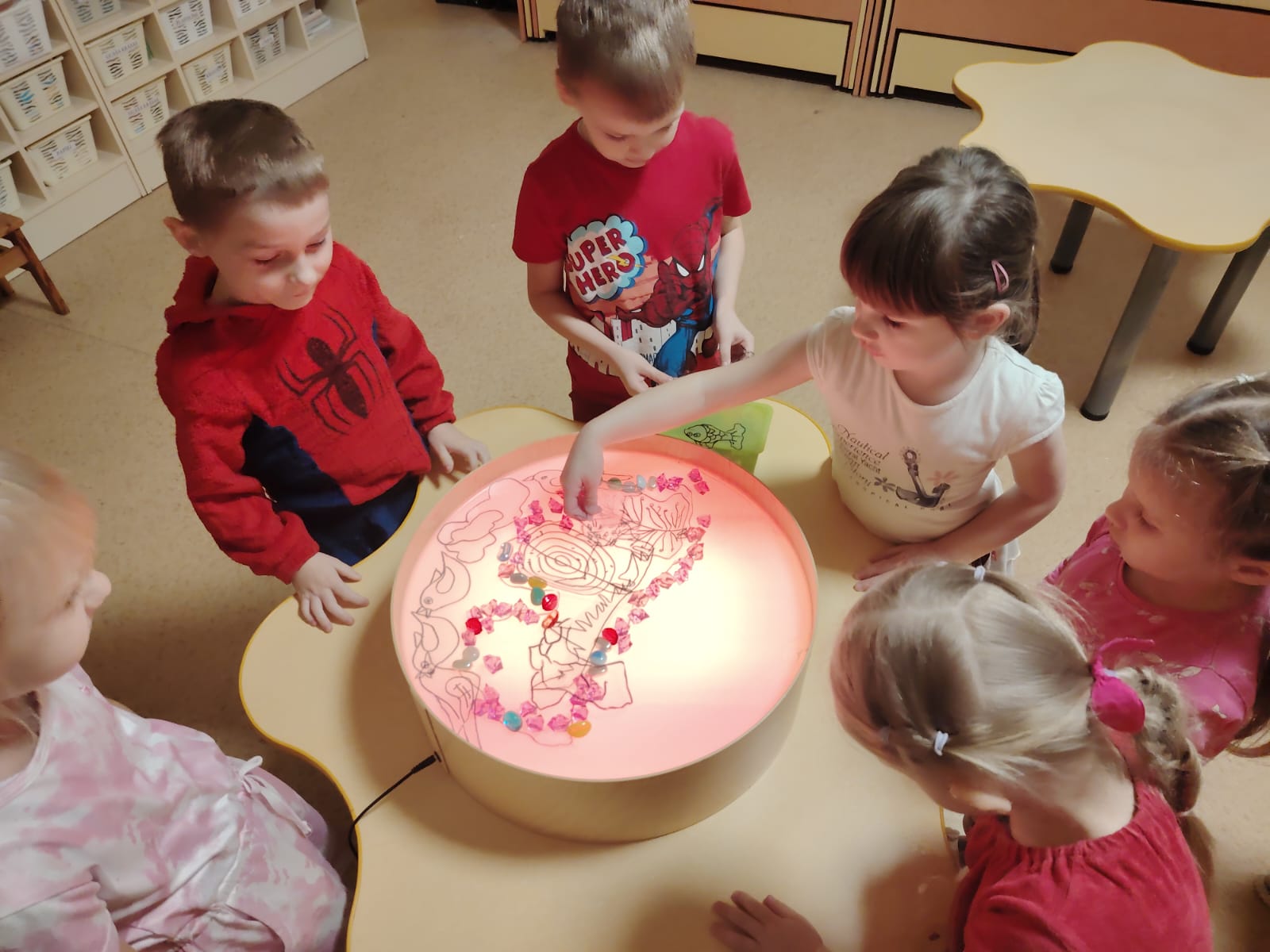 Vizuālais dzejolis “Kur?”