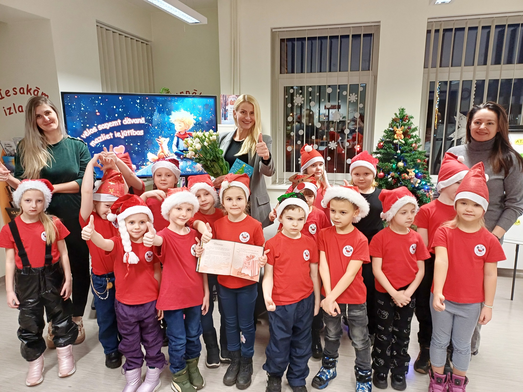 Ziemassvētku lasījumi “Es vēlos saņemt dāvanā mazliet iejūtības”