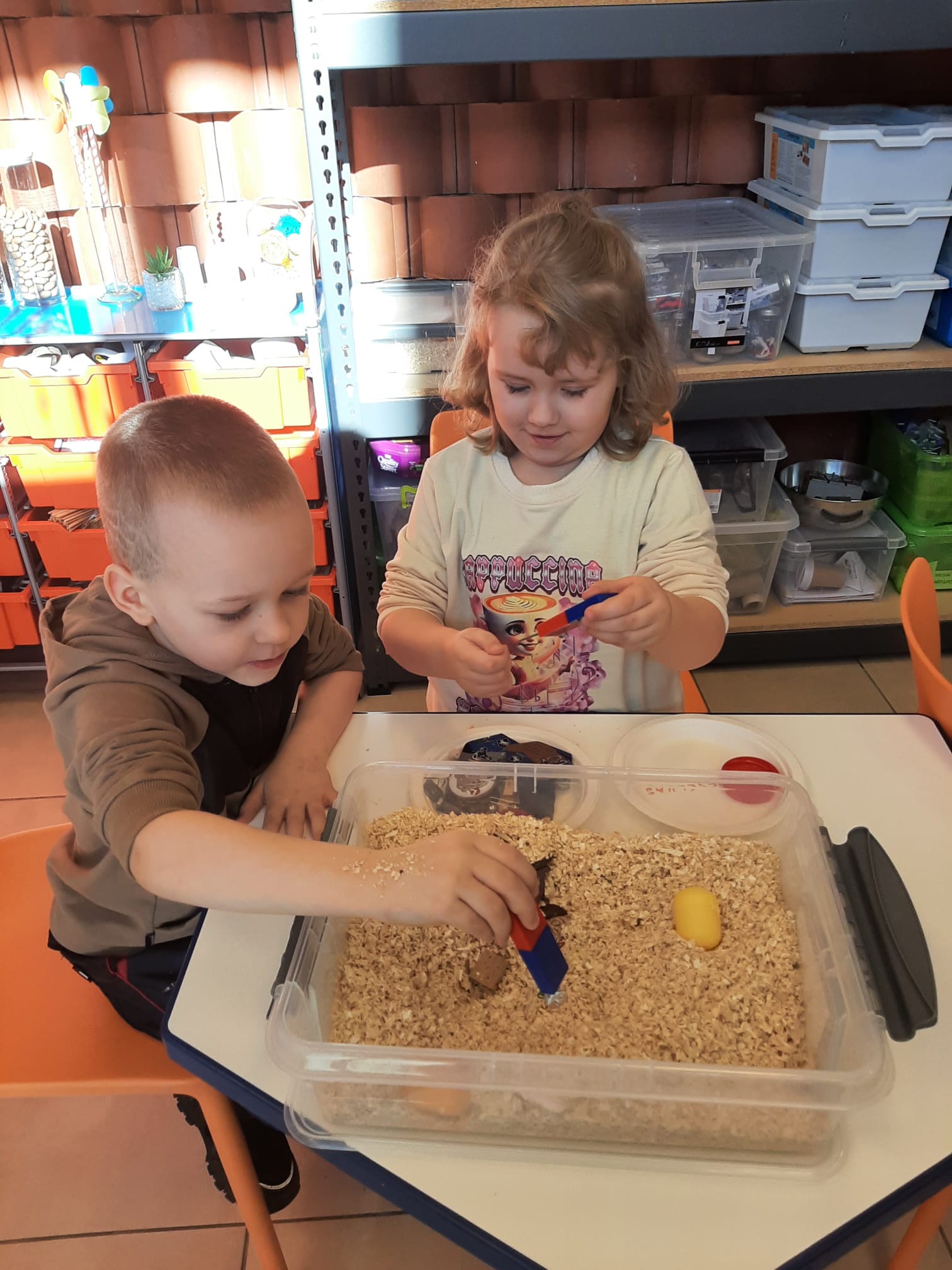 ESF plus projekta “STEM un pilsoniska līdzdalības norises plašākai izglītības pieredzei un karjeras izvēlei” norise “Magnēti”