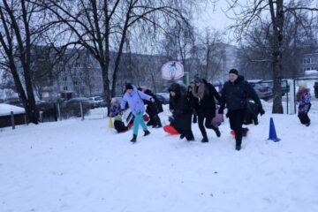Sniega diena kopā ar bērnu vecākiem 27