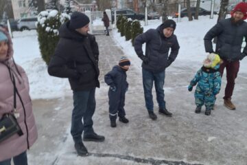 Pavingro ar sniegavīru 16