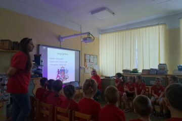 Integrētā  rotaļnodarbība temata “Mana Latvija” ietvaros, 9.grupa “Vardulēns” 40