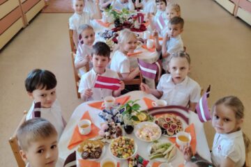 Latvijas otrā dzimšanas diena 12