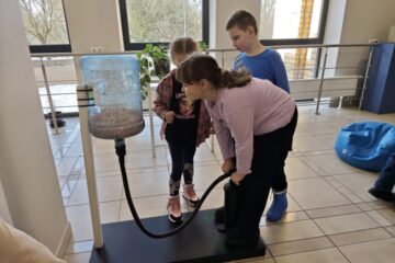 Projekta “STEM un pilsoniskā līdzdalība” norise “Magnēti” 60