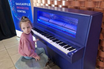 Projekta “STEM un pilsoniskā līdzdalība” norise “Magnēti” 103