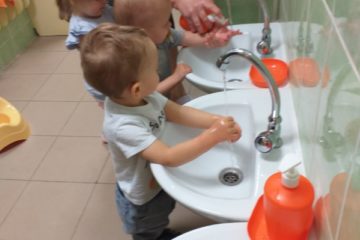 Starptautiskā roku mazgāšanas diena 25