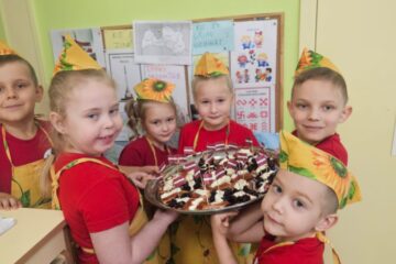 Integrētā  rotaļnodarbība temata “Mana Latvija” ietvaros, 9.grupa “Vardulēns” 14