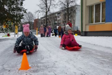 Sniega diena un ziemas prieki. 11.grupa “Saules zaķītis” 22