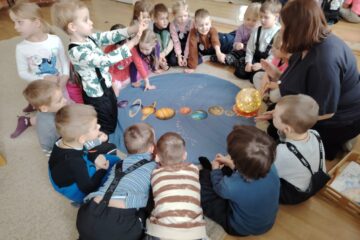 Jaunie Pētnieki. Zvaigžņotas debess noslēpumi