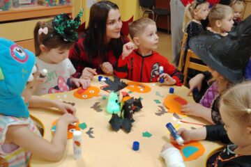 “Mazie spociņi un ķirbīši” 13