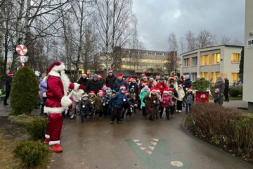 Ziemassvētku skrējiens ar vecākiem 2025 30