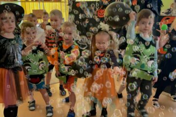 “Mazie spociņi un ķirbīši” 44