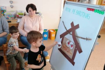 Atklātā nodarbība “Putni ziemā”, 2.grupa “Taurenīši” 24