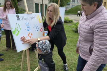 Križu apkaimes svētki “Kopā pagalmā” 12