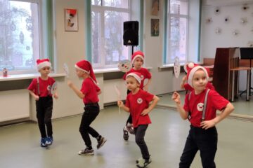 Ziemassvētku koncerts dienas centrā “Saskarsmē” 17