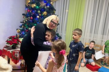 TIkšanās ar grāmatu “Saules stariņš Emma” autori 25