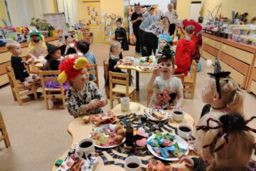 “Mazie spociņi un ķirbīši” 53