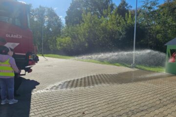 Mazie ugunsdzēsēji 51