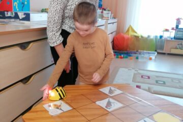 Atklātā nodarbība “Putni ziemā”, 2.grupa “Taurenīši” 12