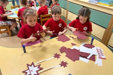 Integrētā  rotaļnodarbība temata “Mana Latvija” ietvaros, 9.grupa “Vardulēns” 32