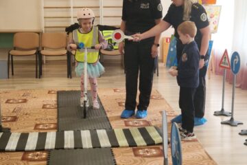 Drošības draugs. Sadarbība ar pašvaldības policiju 12