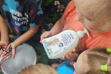 Straptautiskā roku mazgāšanas diena 2025 88