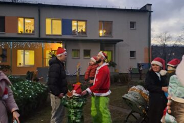 Ziemassvētku skrējiens ar vecākiem 2025 33