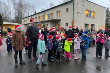 Ziemassvētku skrējiens ar vecākiem 2025 28