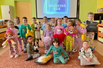 eTwinning projekts “Apkārt pasaulei ar spilvenu un pidžamu” 44