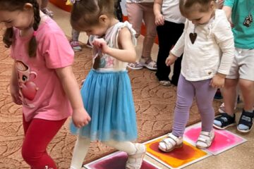 Atklātā nodarbība “Palīdzēsim rūķīšiem”. 6.grupa “Runcītis” 33