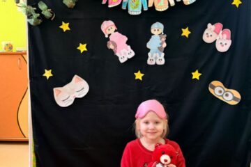 eTwinning projekts “Apkārt pasaulei ar spilvenu un pidžamu” 16