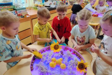 Rudens paklājs 2025 10