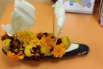 Bērnu un vecāku radošo darbu izstāde “Dārzeņu pārvertības” 17