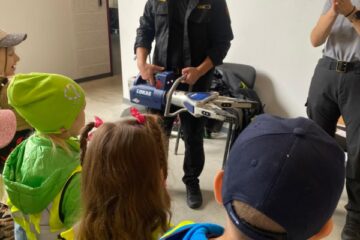 Mazie ugunsdzēsēji 44