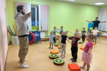 Latvijas Veselības sporta nedēļa 2025. Rīta rosme ar vecākiem. 39