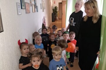 “Mazie spociņi un ķirbīši” 78