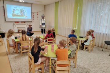 Izglītojošs pasākums “Ja tu robots neesi, atceries dzert ūdeni!” 25