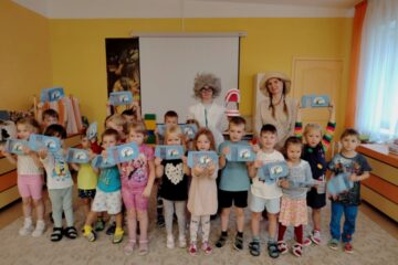 Izglītojošās nodarbības “Tīras rokas, tīrs ir viss – prom ir mikrobs aizbēdzis!” 1