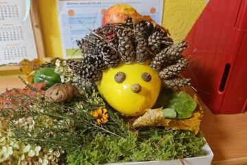 Bērnu un vecāku radošo darbu izstāde “Dārzeņu pārvertības” 23