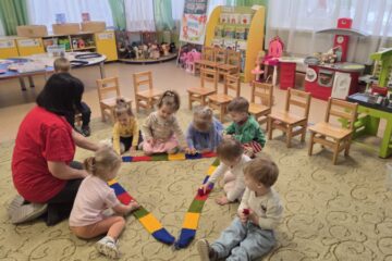 Atklātā nodarbība “Saģērbsim lelli pastaigai”, 2.grupa “Ezītis” 29