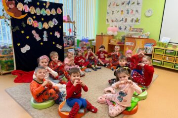 eTwinning projekts “Apkārt pasaulei ar spilvenu un pidžamu” 18