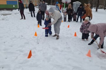 Sniega diena kopā ar bērnu vecākiem 9