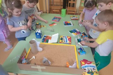 Atklātā nodarbība “Lauku sētas mājdzīvnieki un mājputni” 11.grupa “Saules zaķītis” 12