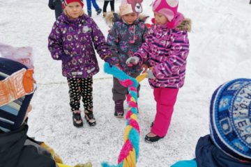 Integrētā rotaļnodarbība “Meteņdienas stafetes un rotaļas”, 8.grupa “Lāčuks” 7