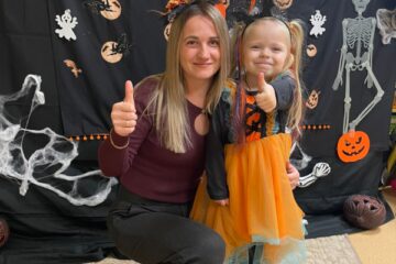 “Mazie spociņi un ķirbīši” 60